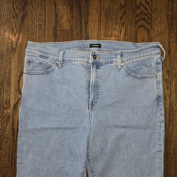 Express 70's Flare Jeans - Picture 4 of 7